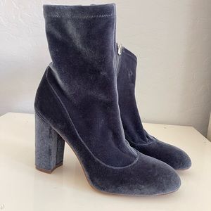 Velvet booties